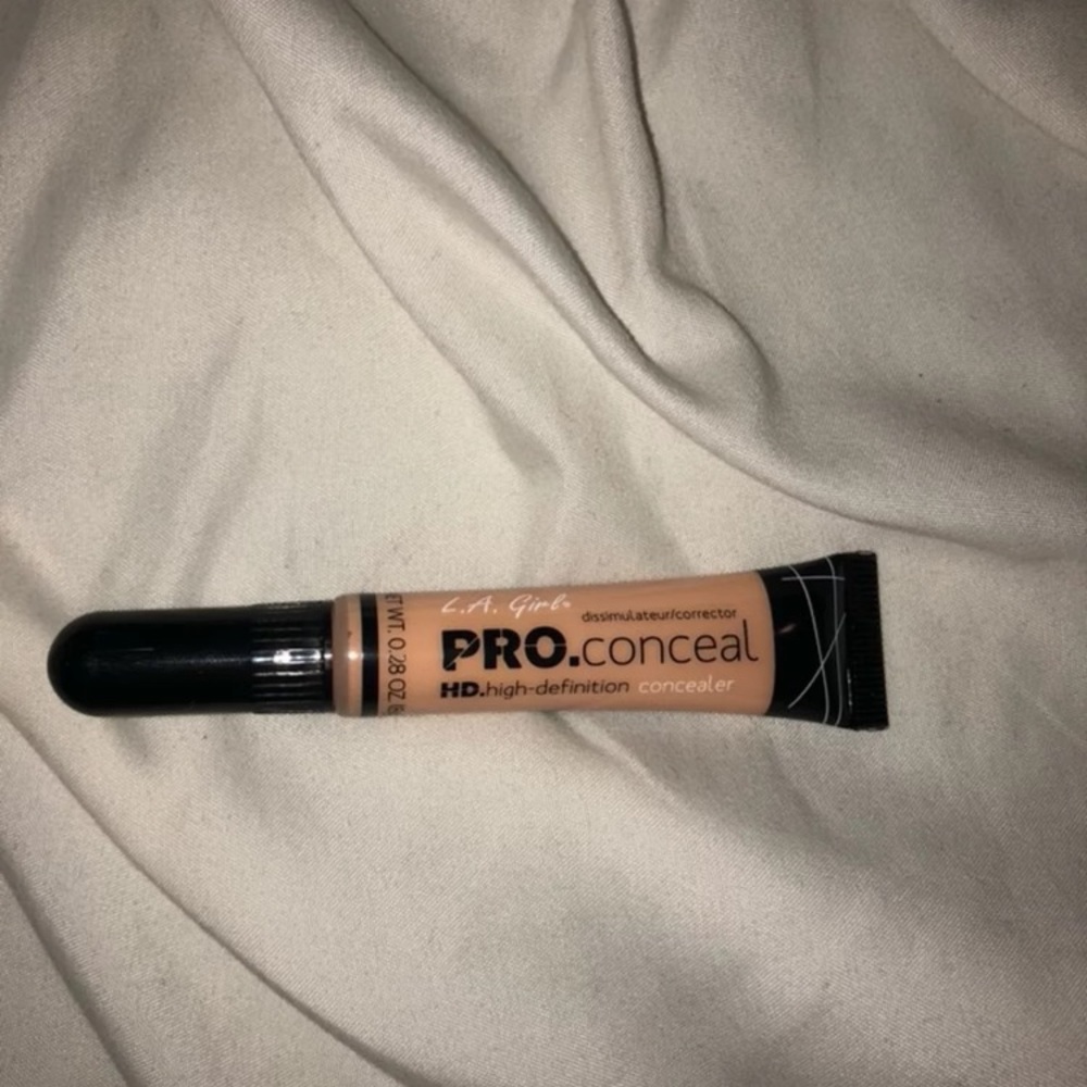 LA Girl Pro Concealor